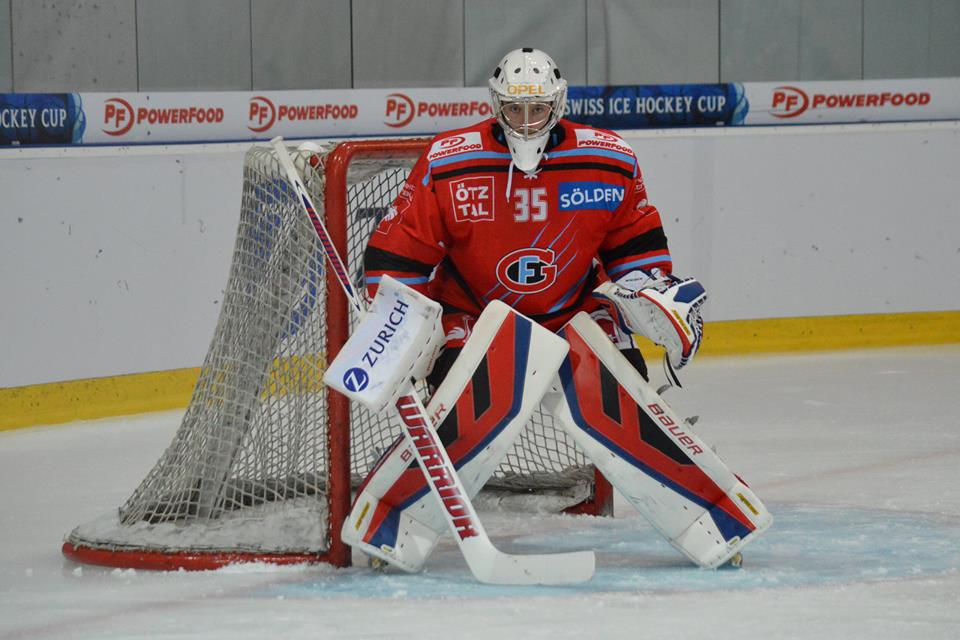 SIHC: Ambri passe en quarts — Reportage