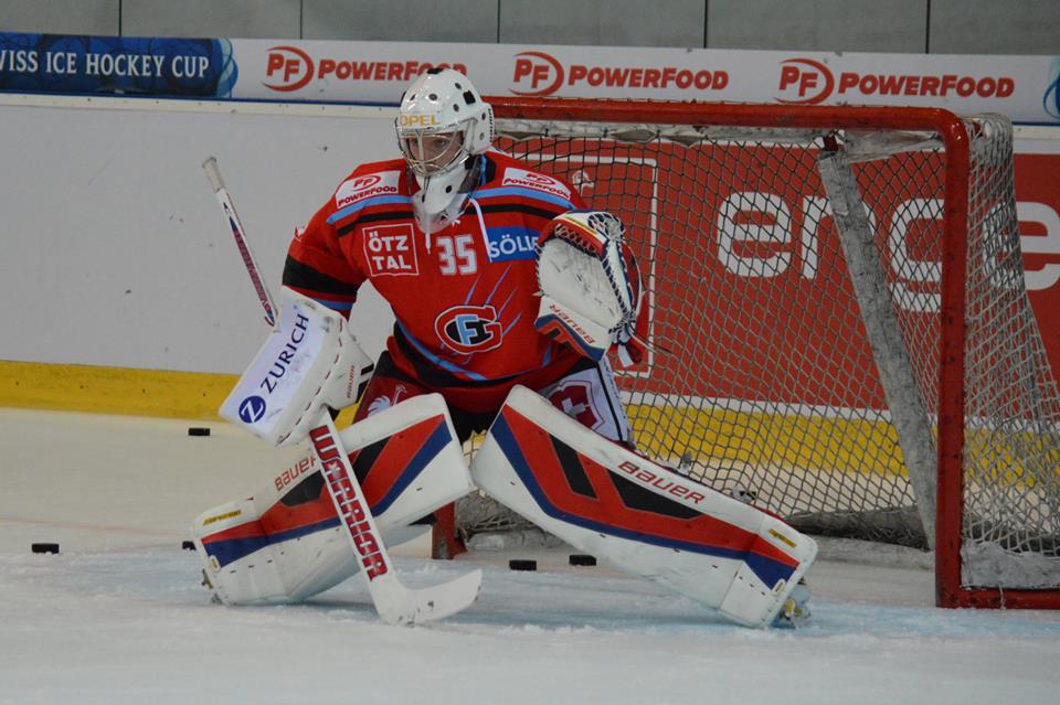 SIHC: Ambri passe en quarts — Reportage