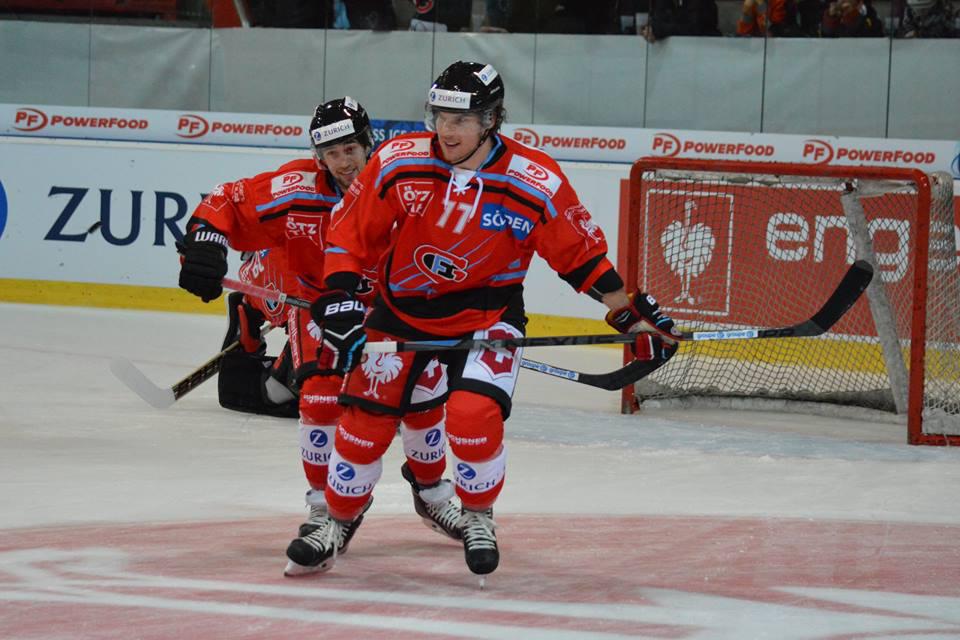 SIHC: Ambri passe en quarts — Reportage
