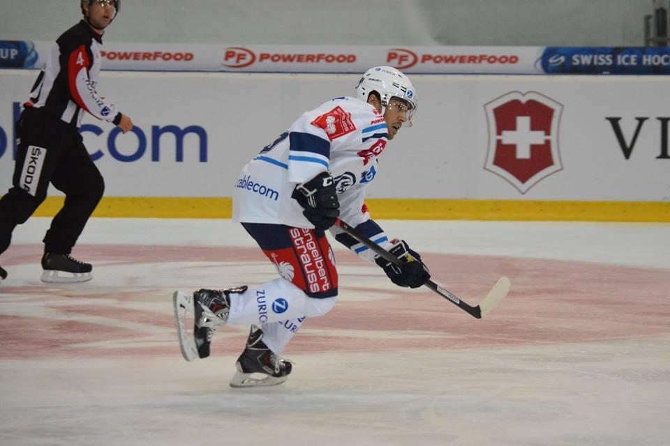 SIHC: Ambri passe en quarts — Reportage