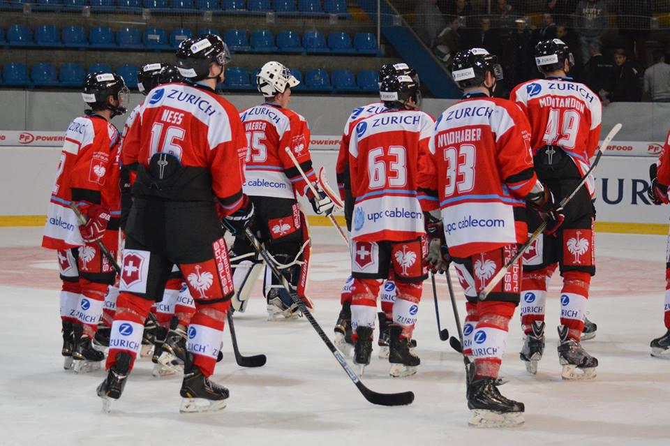 SIHC: Ambri passe en quarts — Reportage