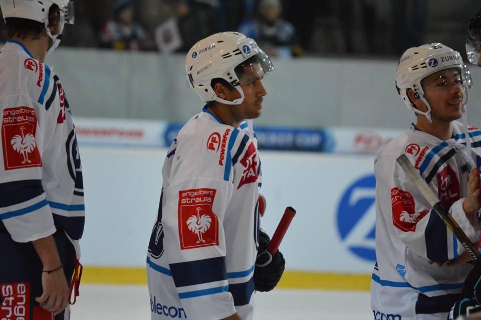 SIHC: Ambri passe en quarts — Reportage