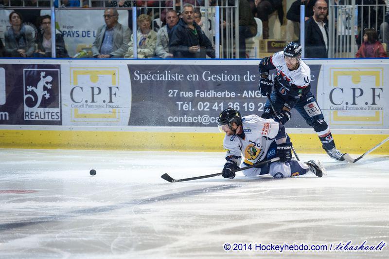 Angers  2 - 1 Chamonix 