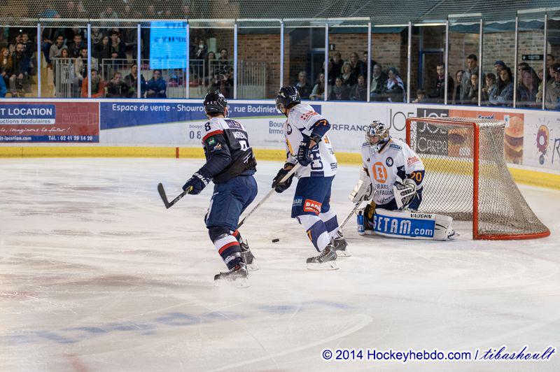 Angers  2 - 1 Chamonix 