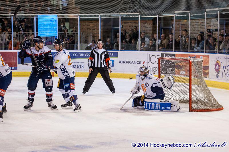Angers  2 - 1 Chamonix 
