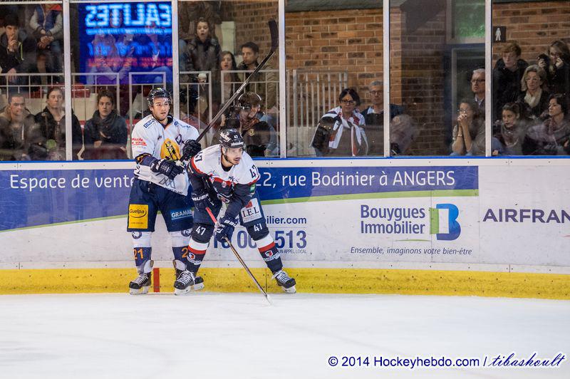 Angers  2 - 1 Chamonix 