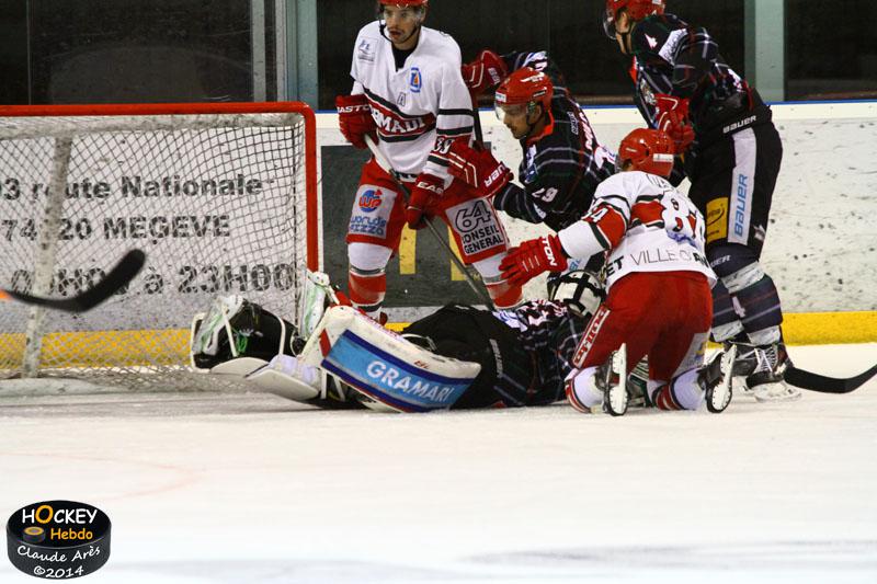 Mont-Blanc 3 - 5 Anglet