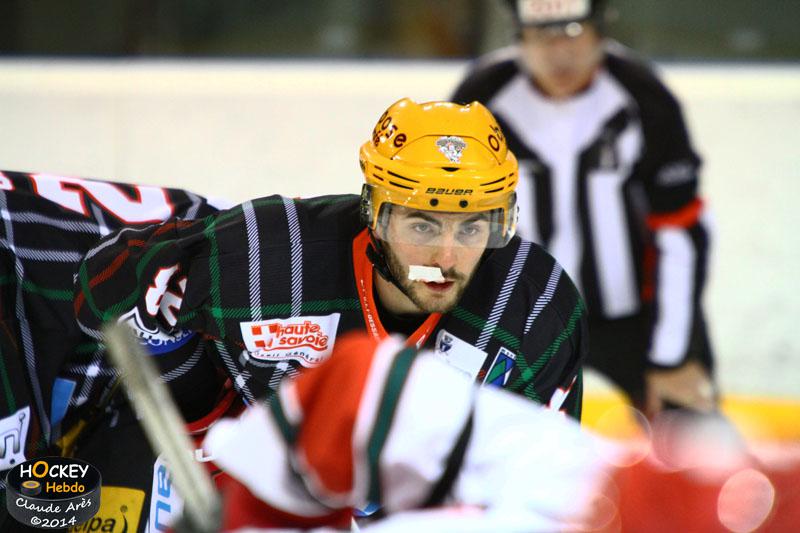 Mont-Blanc 3 - 5 Anglet