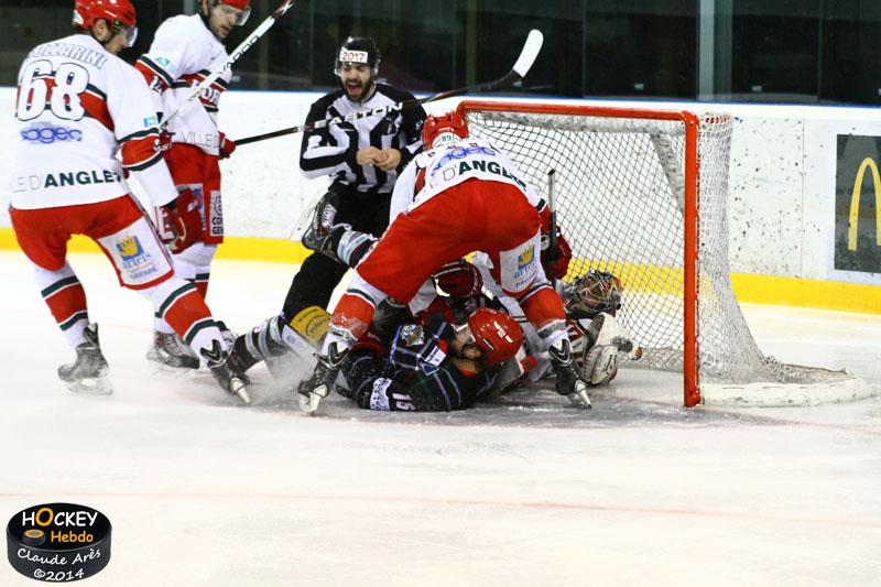 Mont-Blanc 3 - 5 Anglet