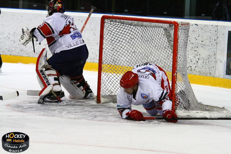 Mont-Blanc 3 - 5 Anglet