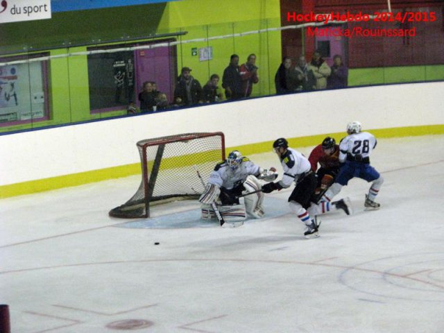 Photo hockey match Besançon - Luxembourg le 08/11/2014