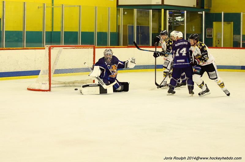 Avignon 3 - 6 Roanne