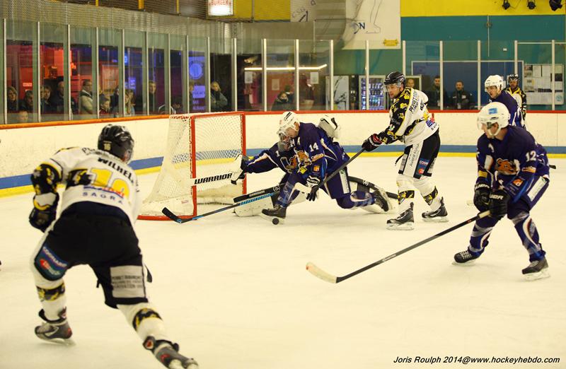 Avignon 3 - 6 Roanne