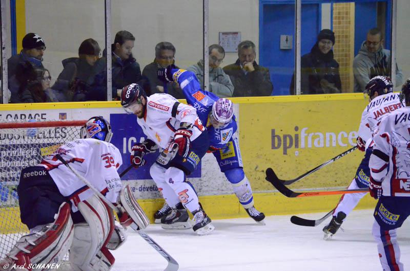 Dijon  2 - 5 Grenoble 
