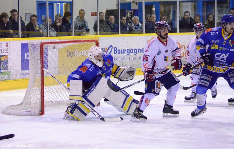 Dijon  2 - 5 Grenoble 