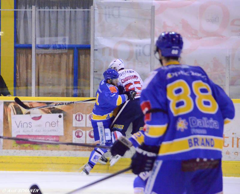 Dijon  2 - 5 Grenoble 