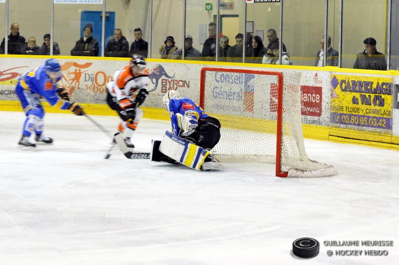 Dijon  1 - 4 Epinal 