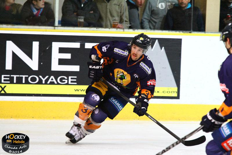 Chamonix  4 - 3 Rouen