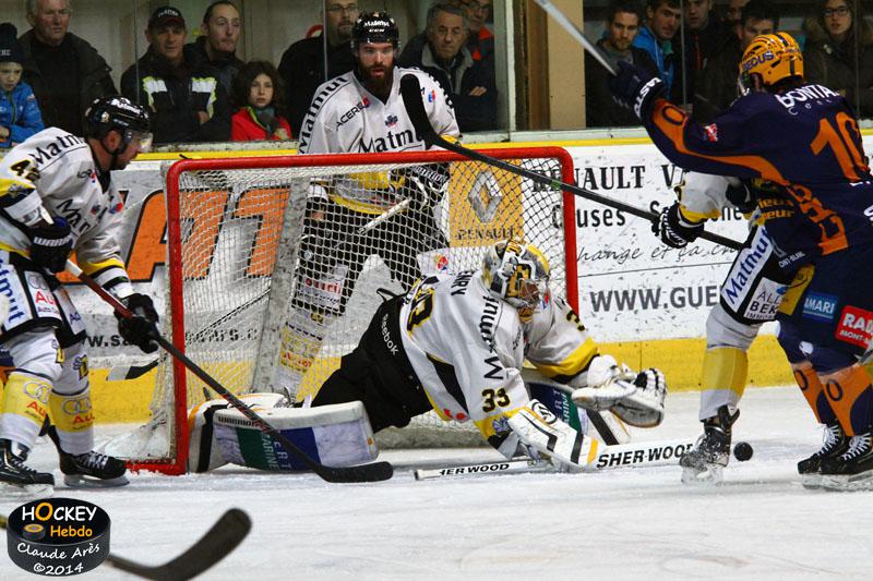 Chamonix  4 - 3 Rouen