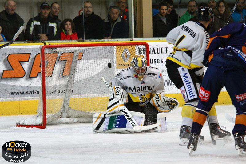 Chamonix  4 - 3 Rouen