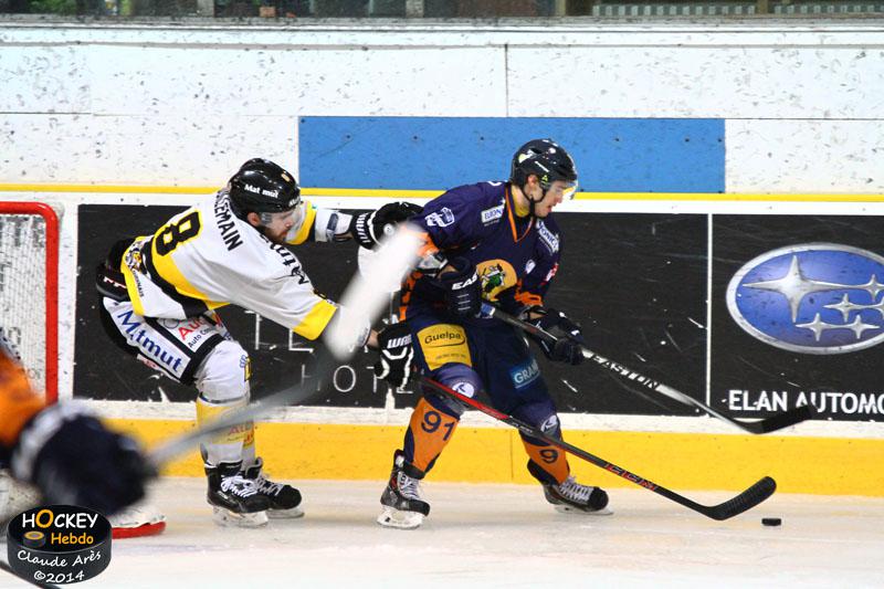 Chamonix  4 - 3 Rouen