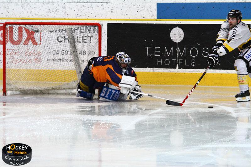 Chamonix  4 - 3 Rouen