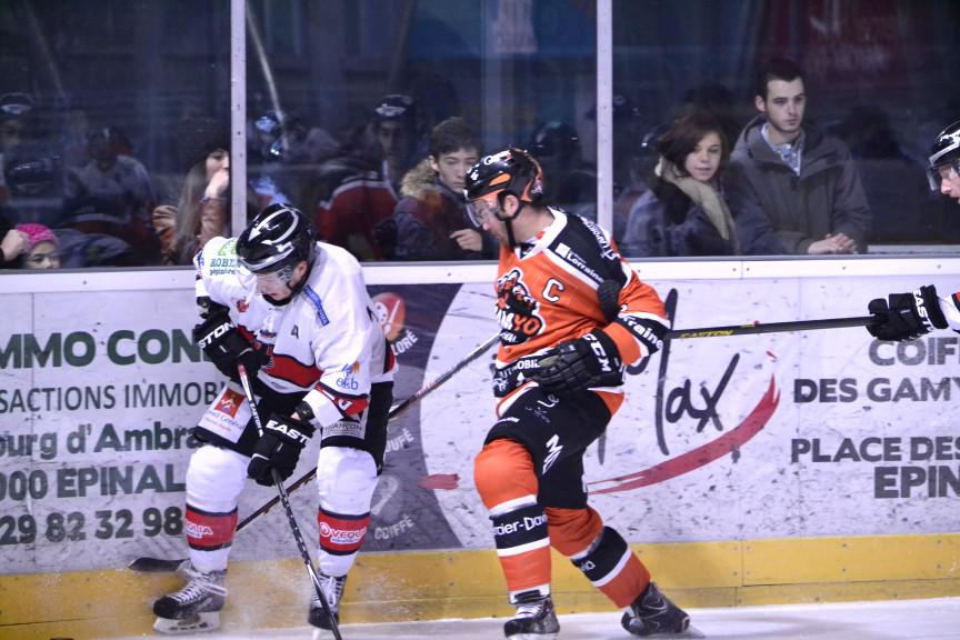 Epinal  2 - 6 Briançon 