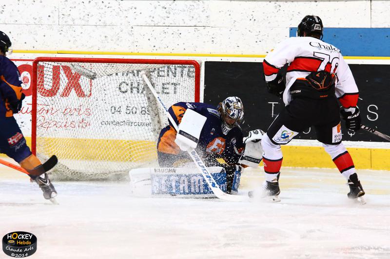 Chamonix  3 - 5 Briançon 