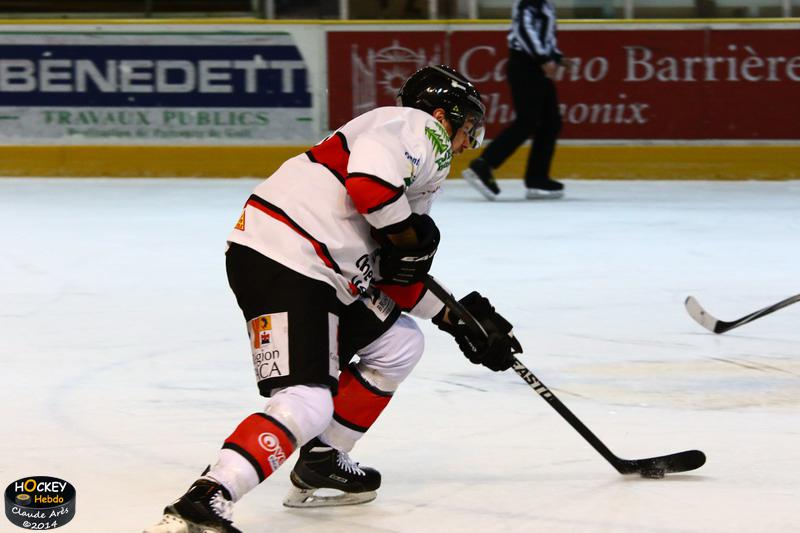 Chamonix  3 - 5 Briançon 