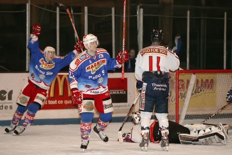 Epinal  9 - 5 Angers 