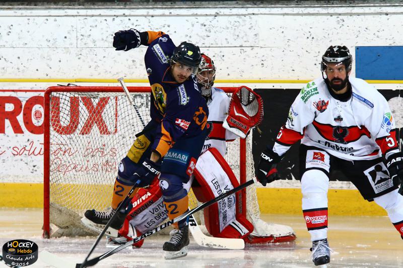 Chamonix  3 - 5 Briançon 