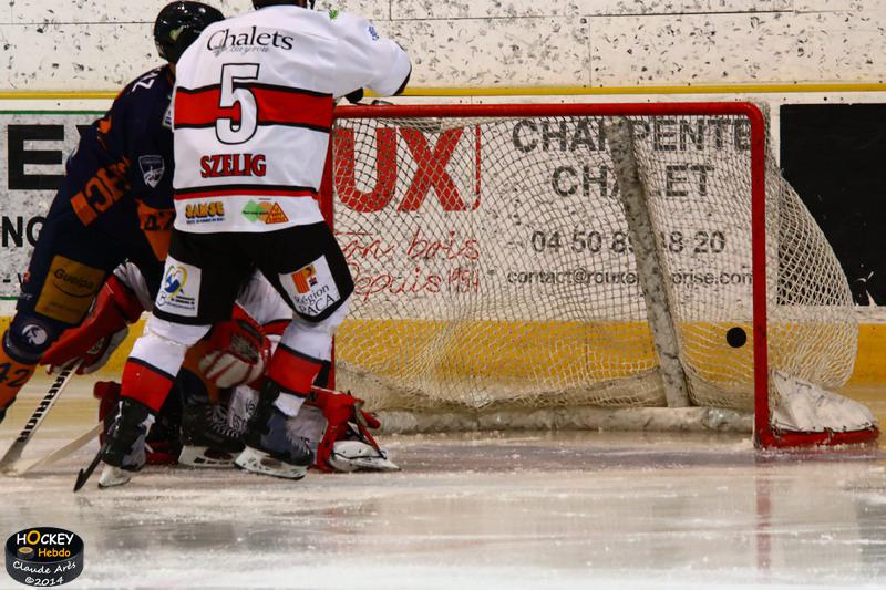 Chamonix  3 - 5 Briançon 
