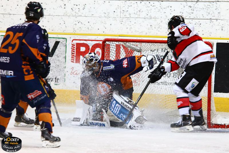 Chamonix  3 - 5 Briançon 