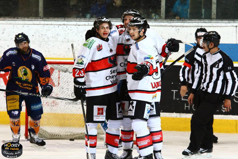Chamonix  3 - 5 Briançon 