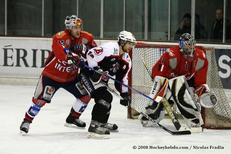Briançon  3 - 4 Grenoble 
