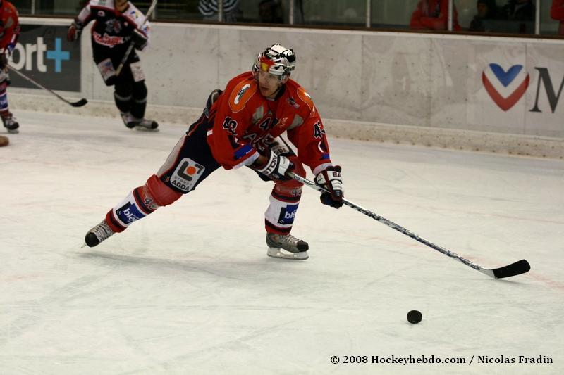 Briançon  3 - 4 Grenoble 