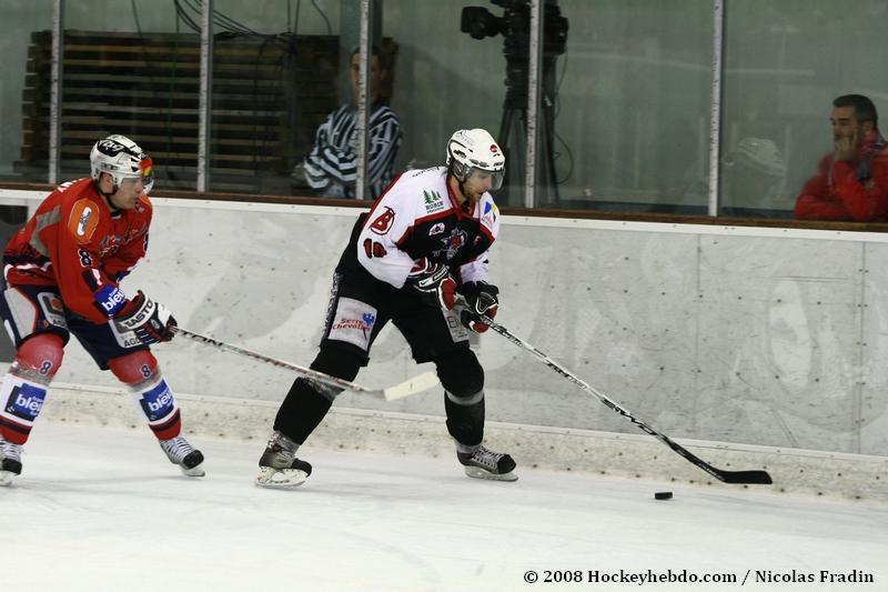 Briançon  3 - 4 Grenoble 
