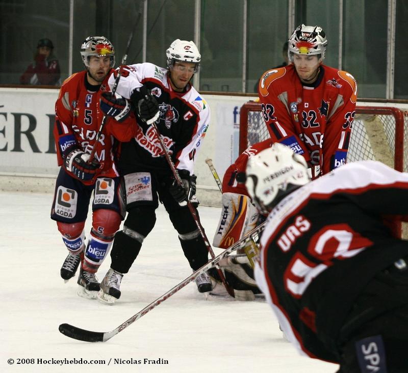 Briançon  3 - 4 Grenoble 