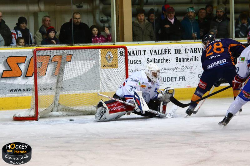 Chamonix  9 - 2 Lyon