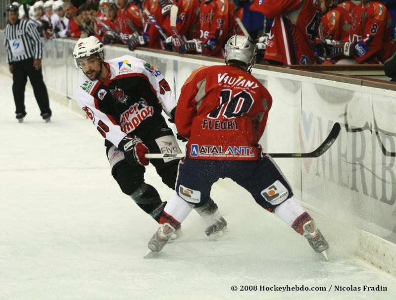 Briançon  3 - 4 Grenoble 