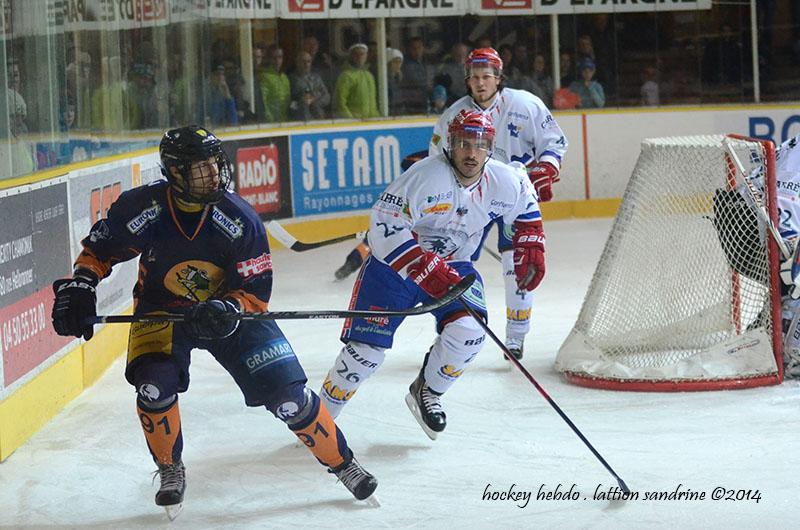 Chamonix  9 - 2 Lyon