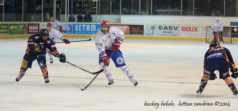 Chamonix  9 - 2 Lyon