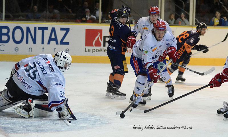 Chamonix  9 - 2 Lyon