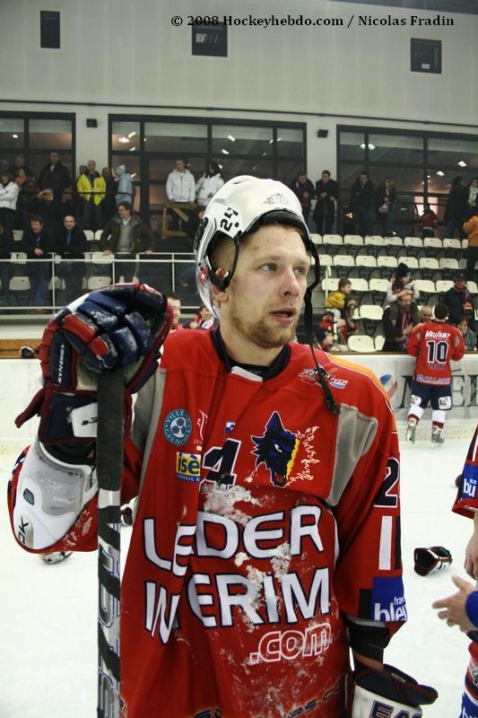 Briançon  3 - 4 Grenoble 