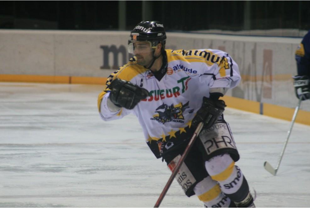Mont-Blanc 1 - 4 Rouen