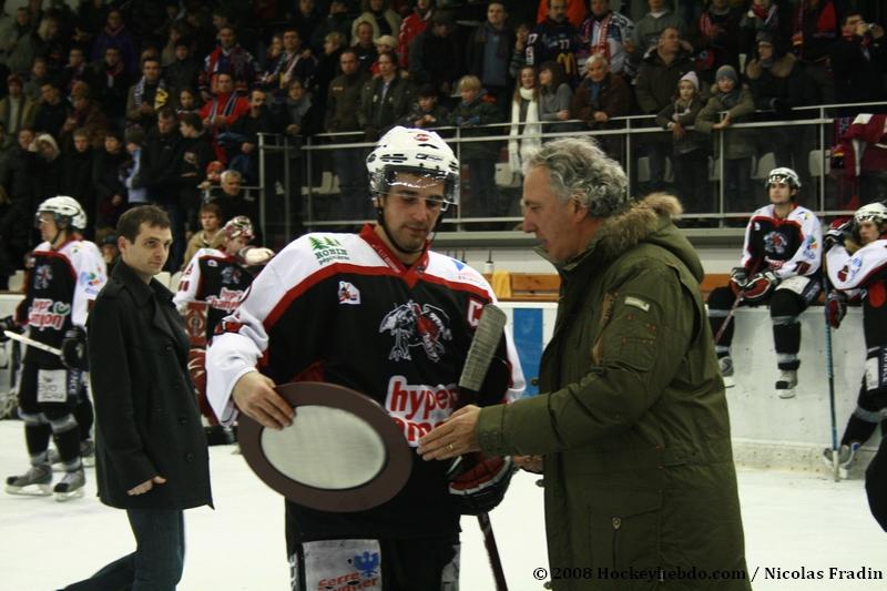 Briançon  3 - 4 Grenoble 