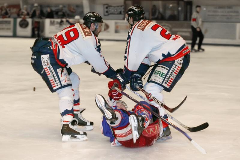 Epinal  9 - 5 Angers 
