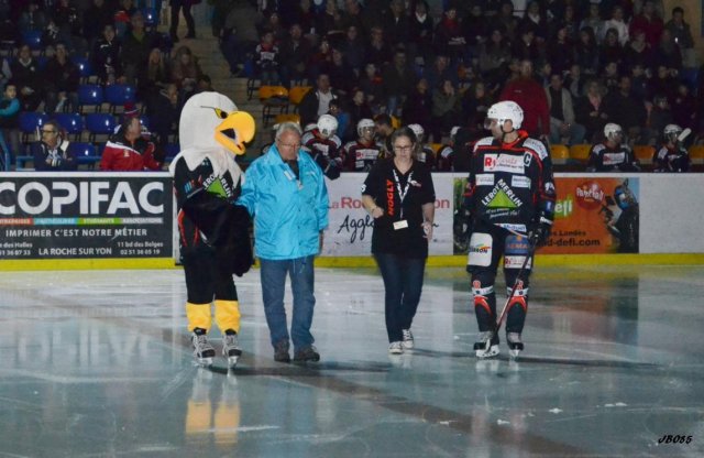 Photo hockey match La Roche-sur-Yon - Evry  le 29/11/2014