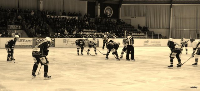 Photo hockey match La Roche-sur-Yon - Evry  le 29/11/2014