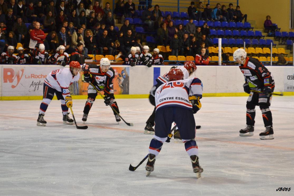 La Roche-sur-Yon 12 - 4 Evry 